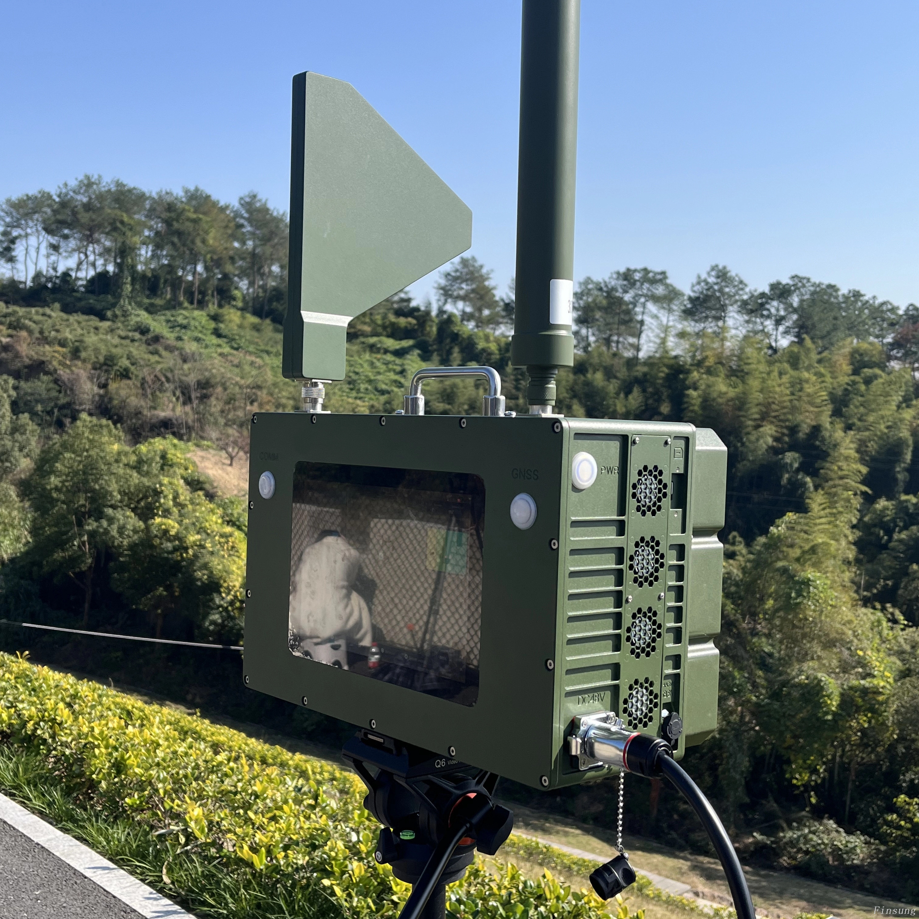 Портативная система обнаружения и противодействия дронам