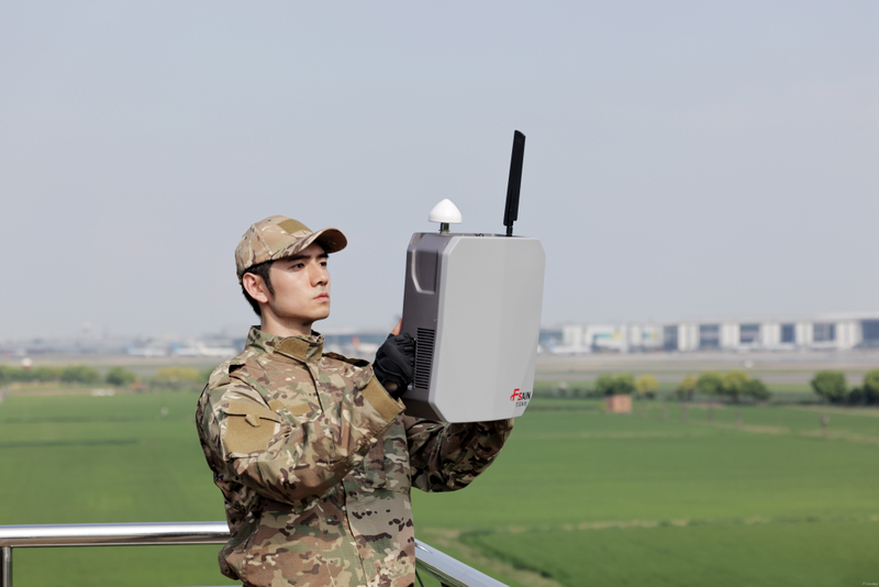 Портативный БПЛА с защитой от помех